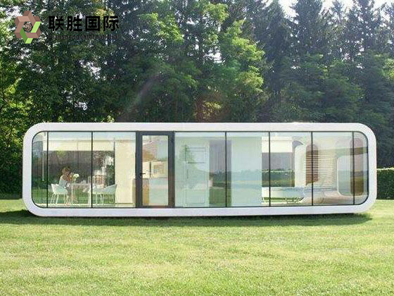 Premium And Luxuria Apple Cameram Capsule House